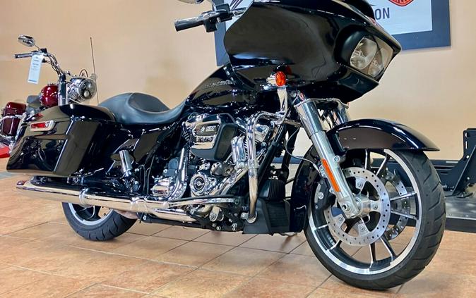 FLTRX 2021 Road Glide