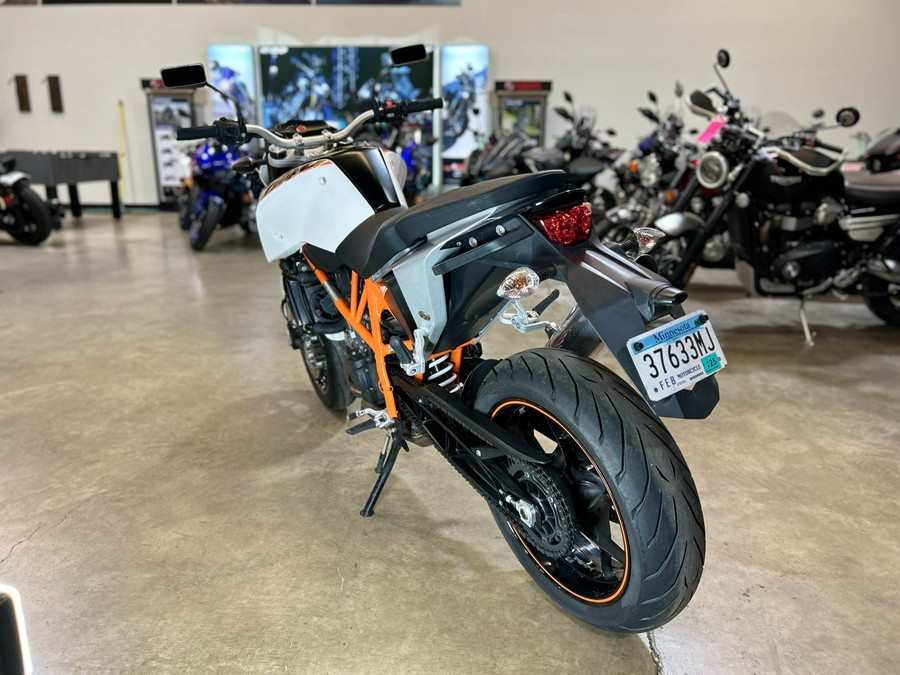 2013 KTM 690 Duke