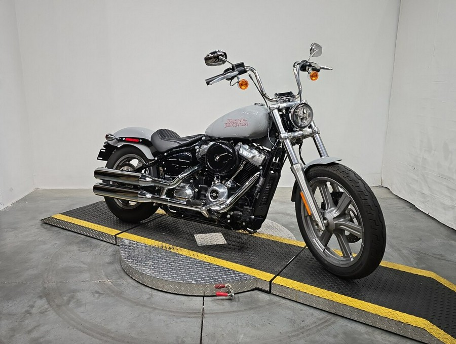 FXST 2024 Softail™ Standard