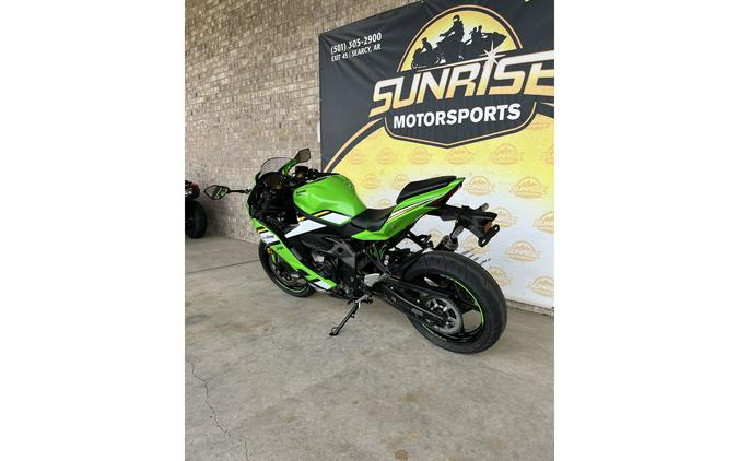 2025 Kawasaki Ninja® ZX™-4RR KRT Edition ABS