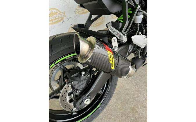 2025 Kawasaki Ninja® ZX™-4RR KRT Edition ABS