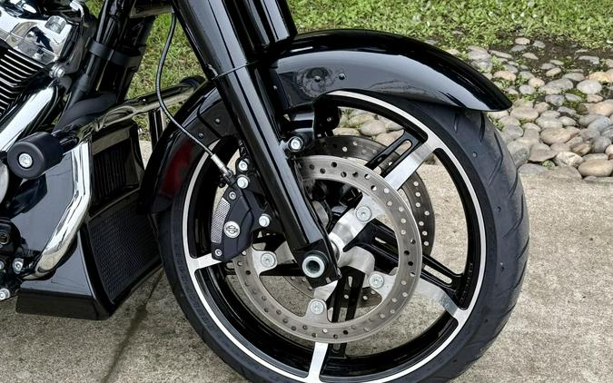 2024 FLTRX Road Glide