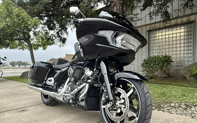 2024 FLTRX Road Glide