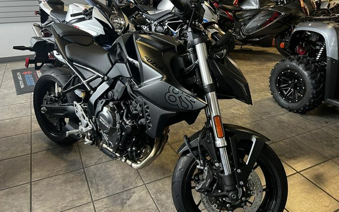 2023 Suzuki GSX-8S