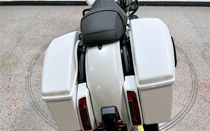 2024 Harley-Davidson Road Glide FLTRX WHITE ONYX PEARL