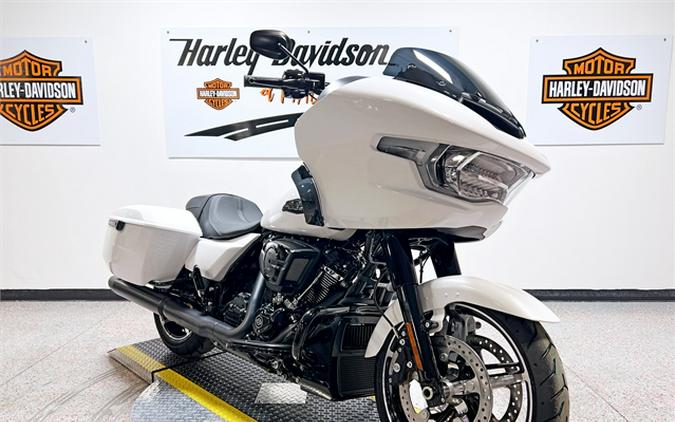 2024 Harley-Davidson Road Glide FLTRX WHITE ONYX PEARL