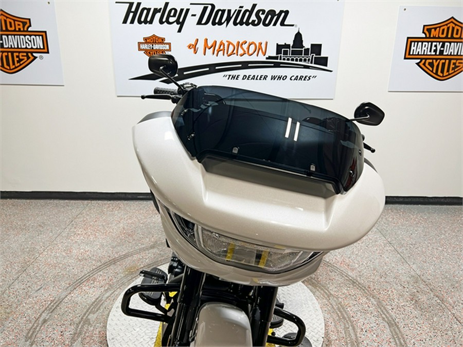 2024 Harley-Davidson Road Glide FLTRX WHITE ONYX PEARL