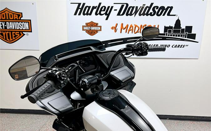2024 Harley-Davidson Road Glide FLTRX WHITE ONYX PEARL