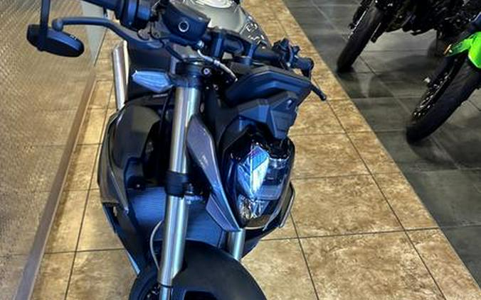 2023 BMW S 1000 R Black Storm Metallic