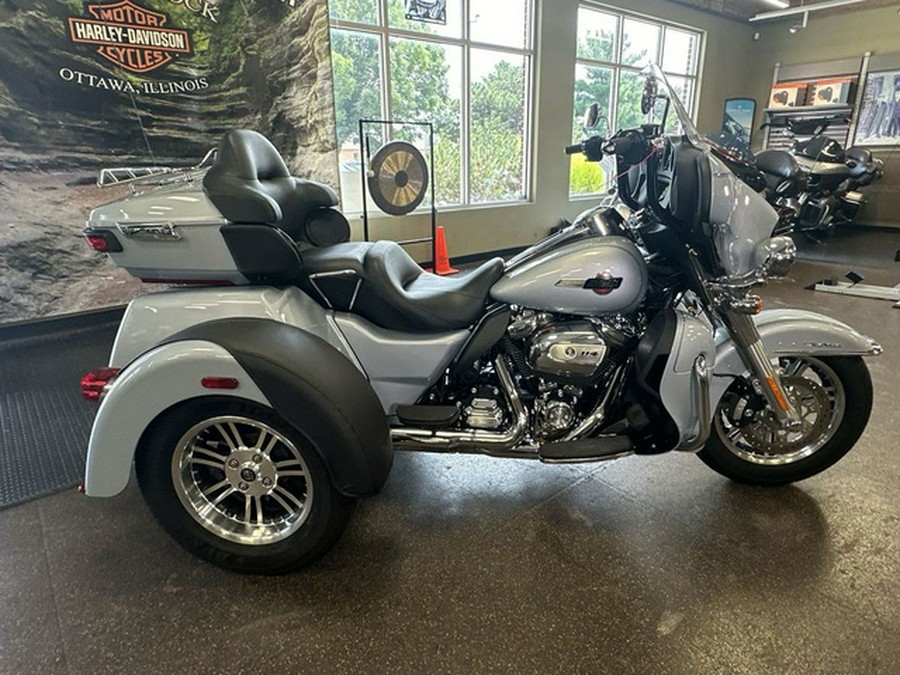 2023 Harley-Davidson FLHTCUTG - Tri Glide Ultra