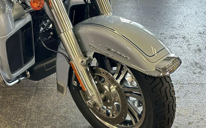 2023 Harley-Davidson FLHTCUTG - Tri Glide Ultra