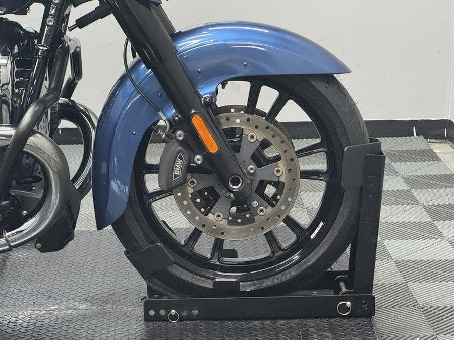 2023 BMW R 18 B Gravity Blue Metallic