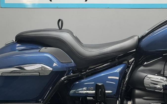 2023 BMW R 18 B Gravity Blue Metallic