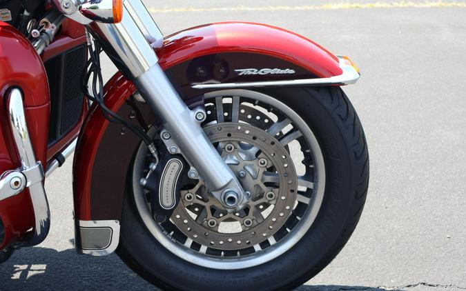 2018 Harley-Davidson Tri Glide Ultra FLHTCUTG