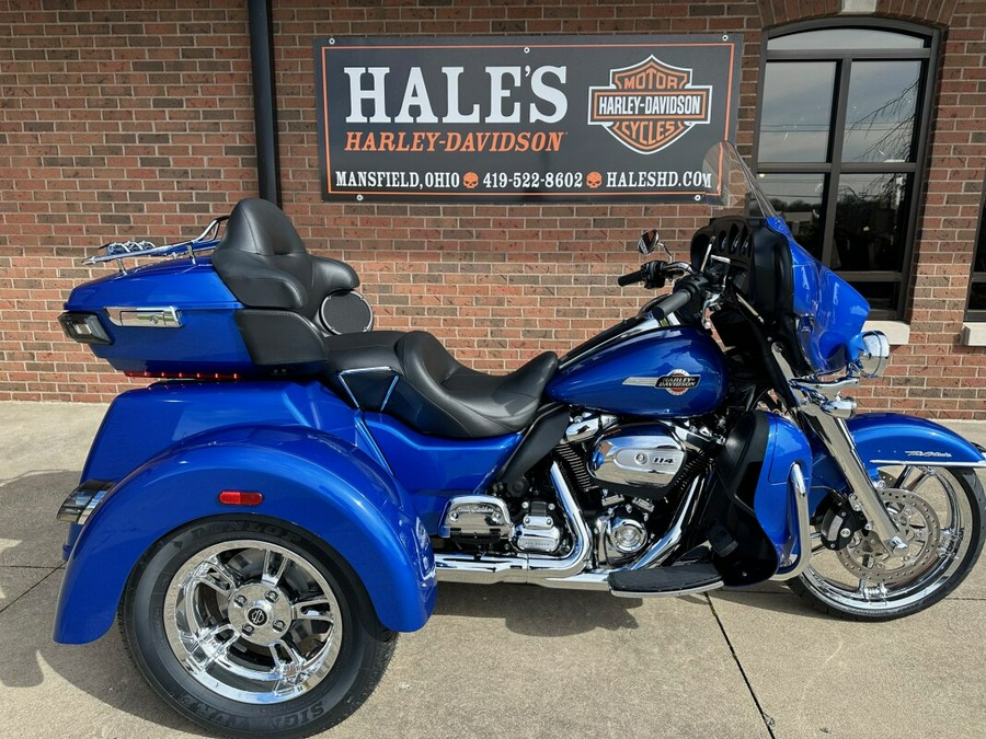 2024 Harley-Davidson Tri Glide Ultra Trike FLHTCUTG *added accessories