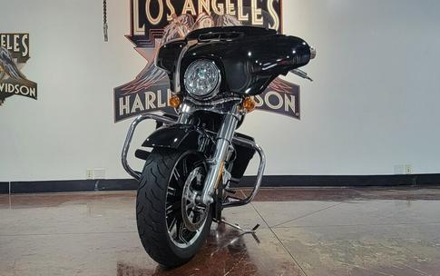 Harley-Davidson Electra Glide Standard 2019 FLHT 679093T BLACK