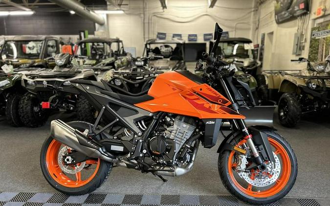 2024 KTM 990 Duke