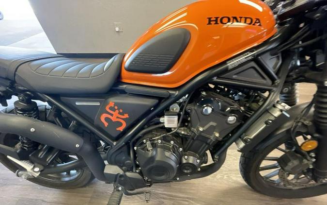 2023 Honda® SCL500AP