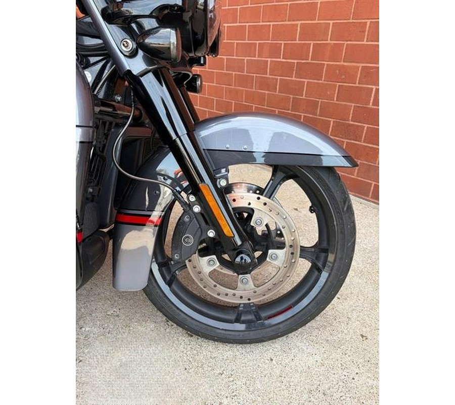 2020 Harley-Davidson® FLHTKSE - CVO™ Limited