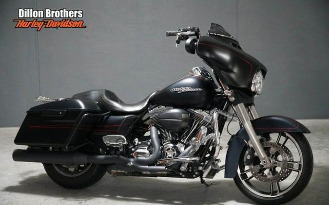 2014 Harley-Davidson Street Glide FLHXS - Special