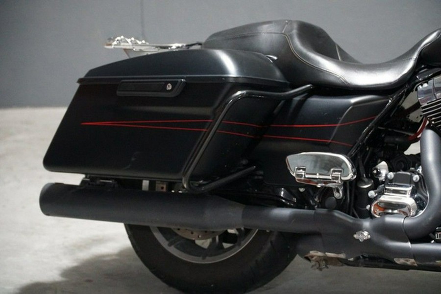2014 Harley-Davidson Street Glide FLHXS - Special