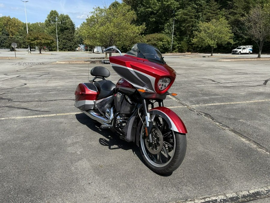 2015 Victory Magnum® Base