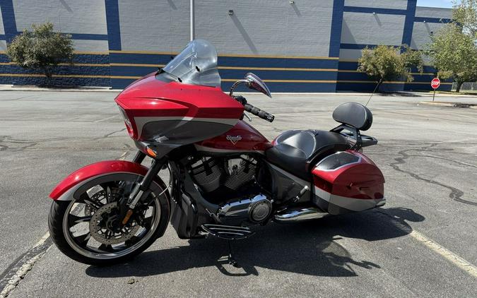 2015 Victory Magnum® Base