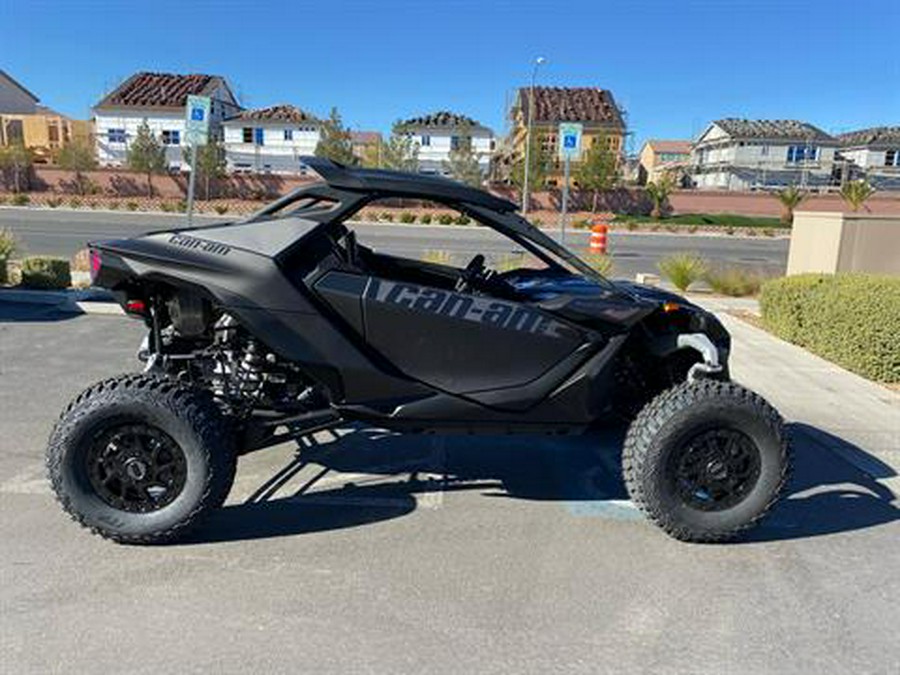 2024 Can-Am Maverick R X RS with Smart-Shox