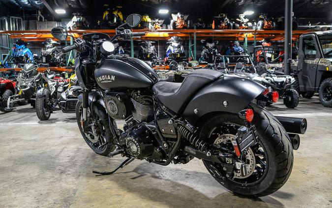 2024 Indian Motorcycle® Sport Chief Black Smoke