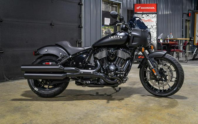 2024 Indian Motorcycle® Sport Chief Black Smoke