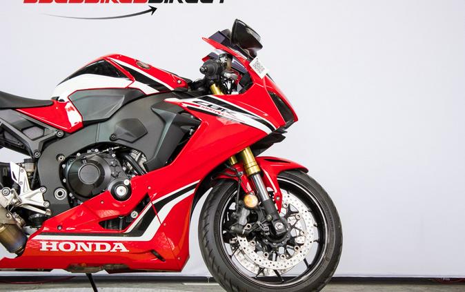 2021 Honda CBR1000RR - $13,999.00