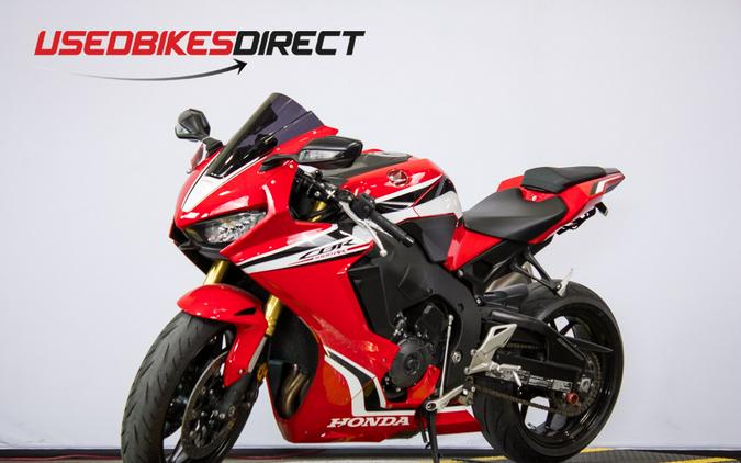 2021 Honda CBR1000RR - $13,999.00