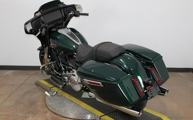 Harley-Davidson Street Glide® 2024 FLHX 84472659 ALPINE GREEN