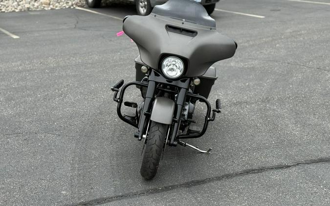 2019 Harley-Davidson® FLHXS - Street Glide® Special