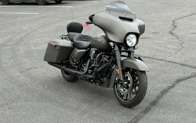 2019 Harley-Davidson® FLHXS - Street Glide® Special