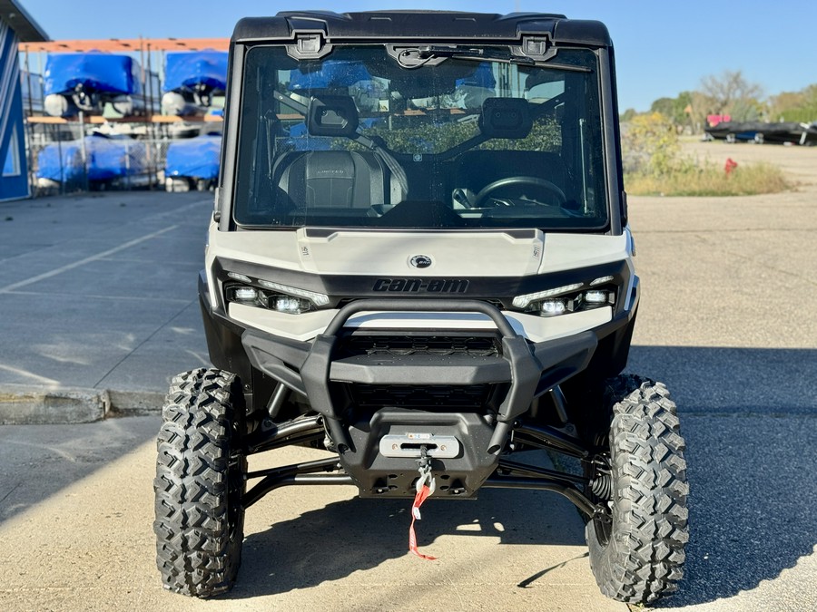 2026 Can-Am Defender Limited HD11