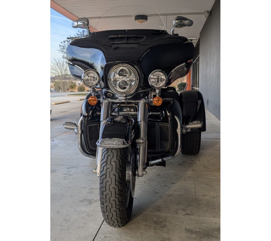FLHTCUTG 2022 Tri Glide® Ultra