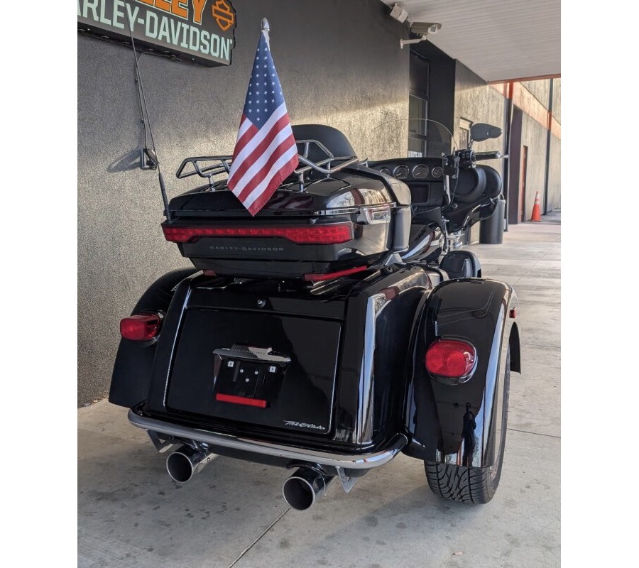 FLHTCUTG 2022 Tri Glide® Ultra