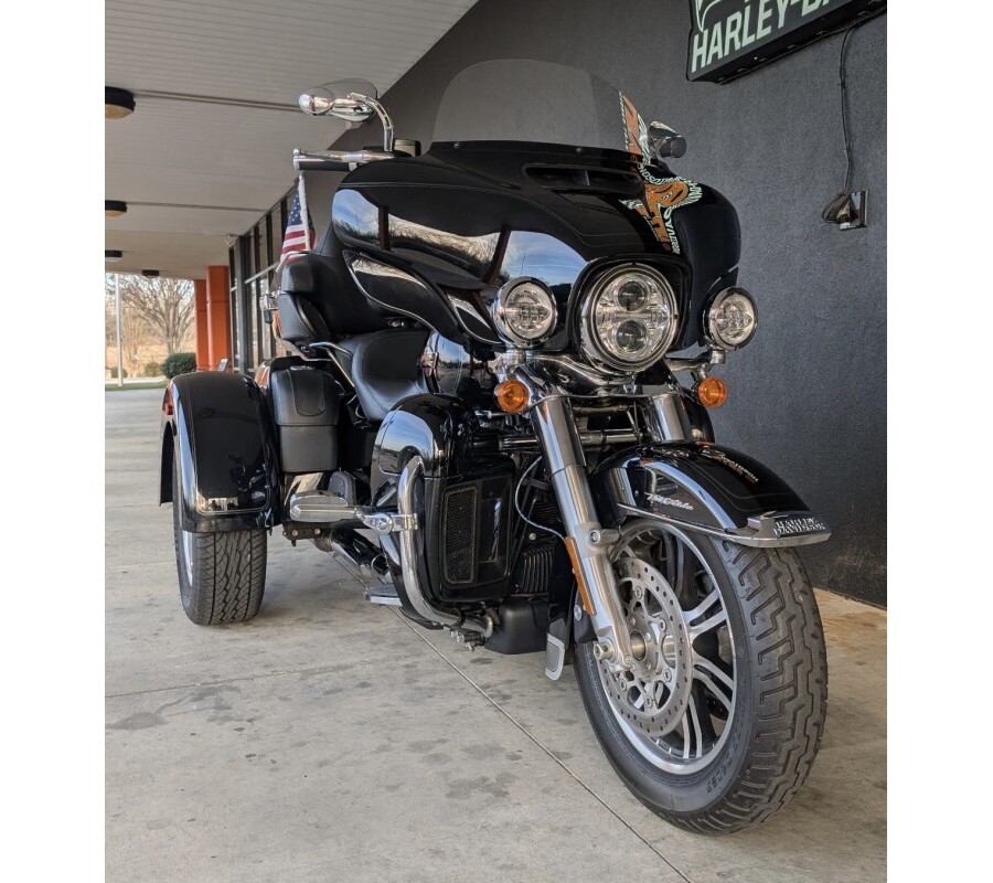 FLHTCUTG 2022 Tri Glide® Ultra