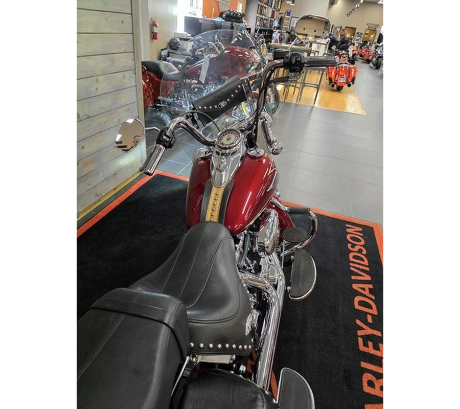 2009 Harley-Davidson® FLSTC - Heritage Softail®