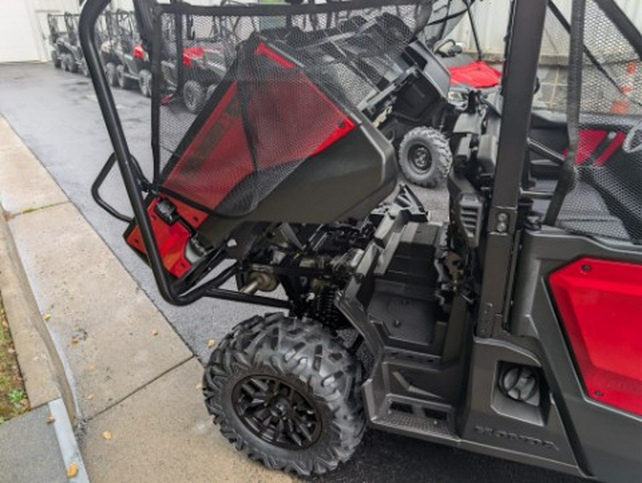 2026 Honda Pioneer 1000-5 Deluxe