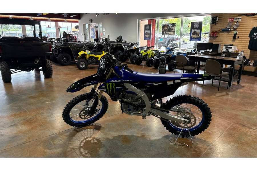 2027 Yamaha YZ450F MONSTER ENERGY EDITION