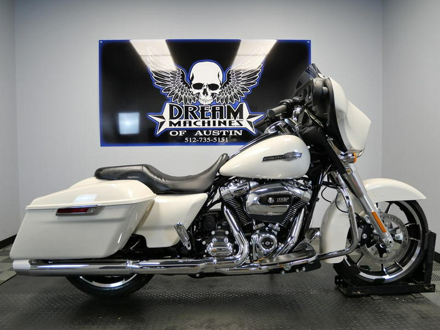 2022 Harley-Davidson® FLHX - Street Glide®