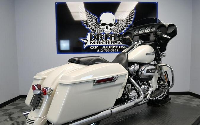 2022 Harley-Davidson® FLHX - Street Glide®