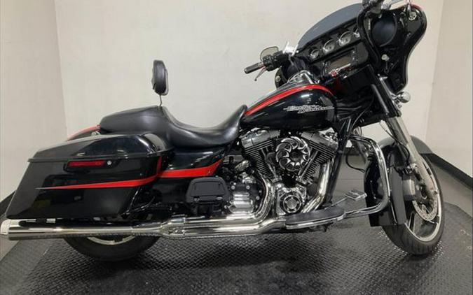 2015 Harley-Davidson Street Glide Special