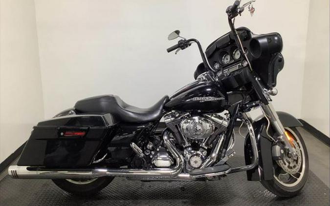 2012 Harley-Davidson Street Glide Base