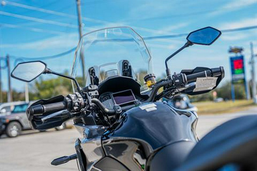 2025 Kawasaki Versys 1100 SE LT ABS