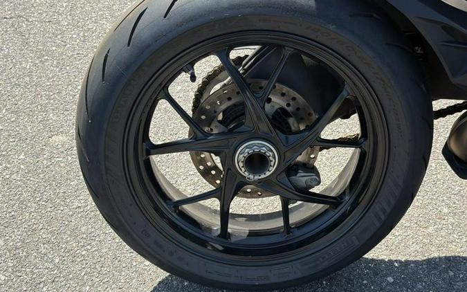 2022 Ducati Streetfighter V2 Ducati Red