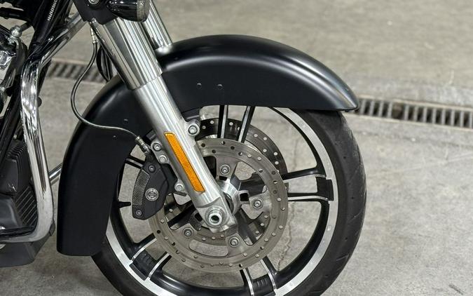 2017 Harley-Davidson® FLHXS - Street Glide® Special