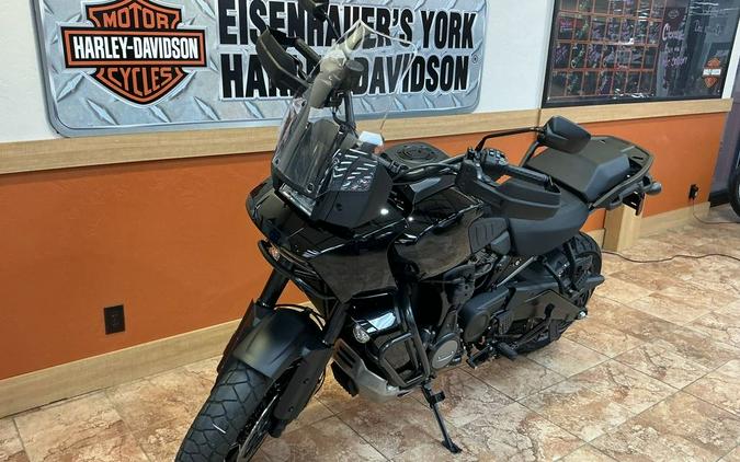 2022 Harley-Davidson® RA1250S - Pan America™ 1250 Special
